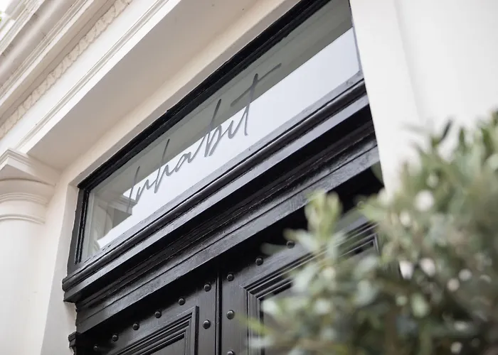 Inhabit Queen'S Gardens, A Member Of Design sHotel Londres